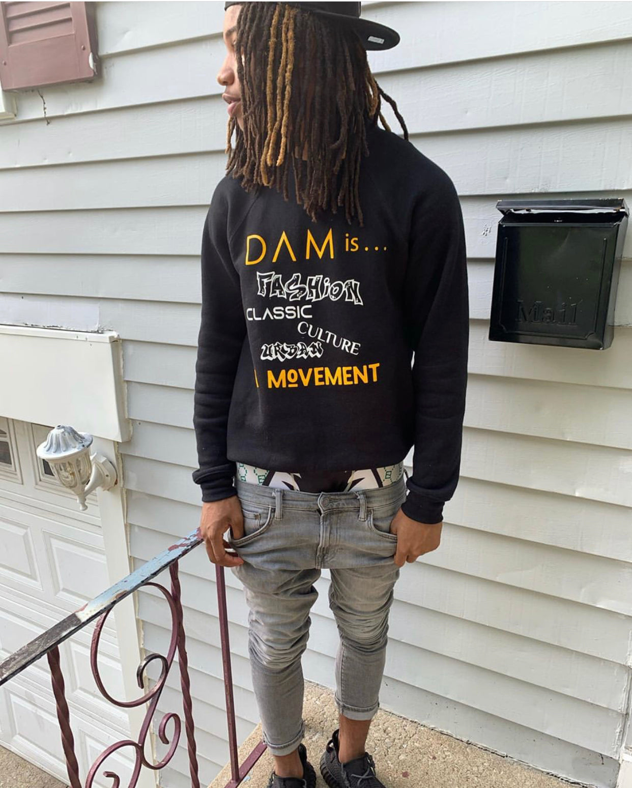 Movement Hoodie Black